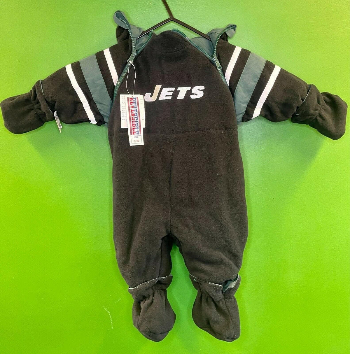 NFL New York Jets Winter Suit Warm Snowsuit Reversible 6-9 months NWT