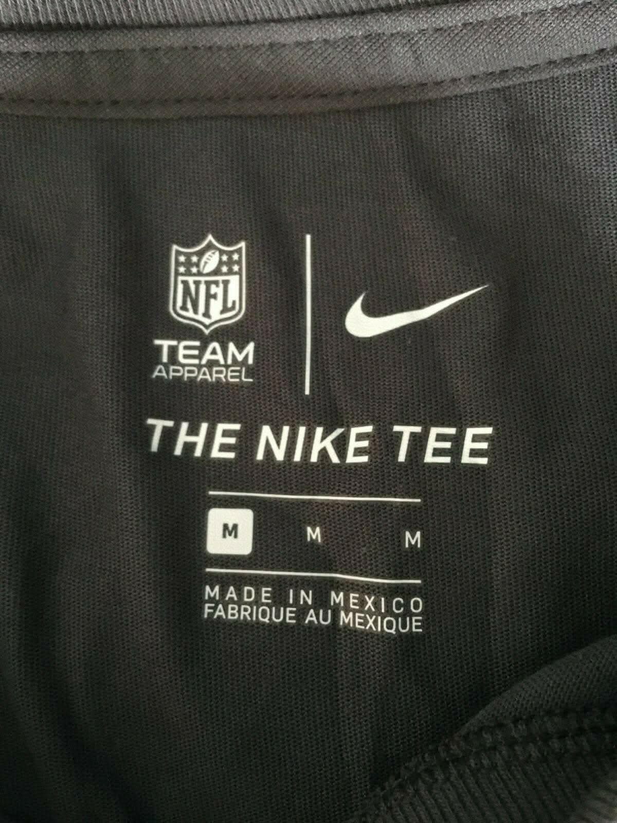 NFL Las Vegas Raiders Crucial Catch T-Shirt Women's Medium NWT