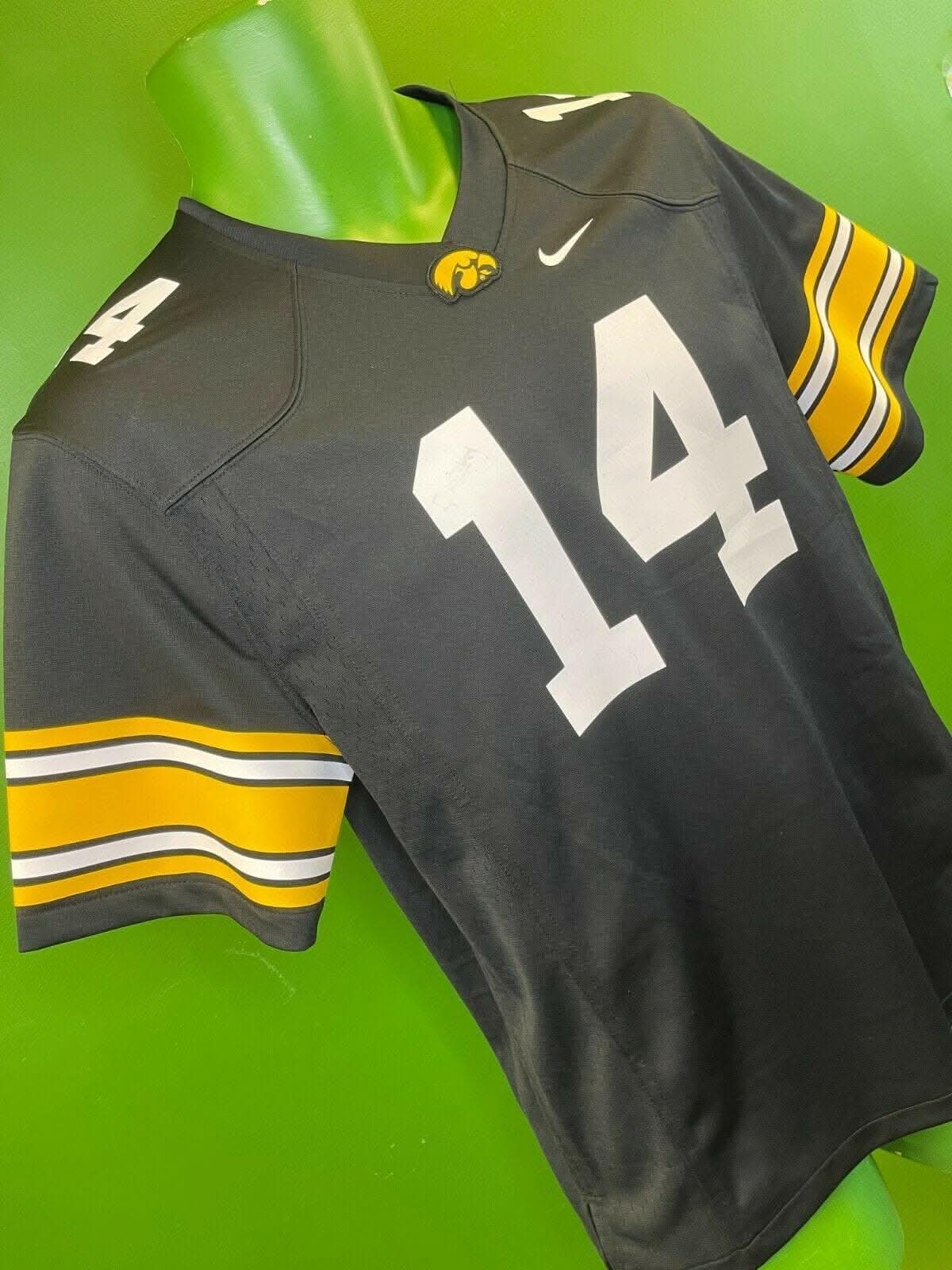 NCAA Iowa Hawkeyes #14 Team Jersey Youth L 14-16