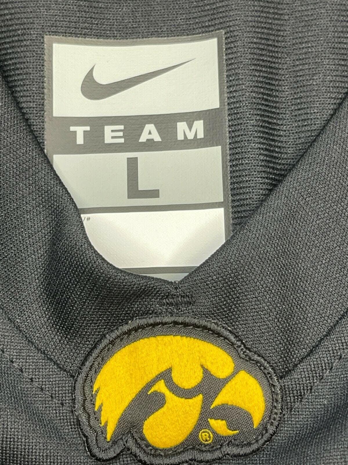NCAA Iowa Hawkeyes #14 Team Jersey Youth L 14-16
