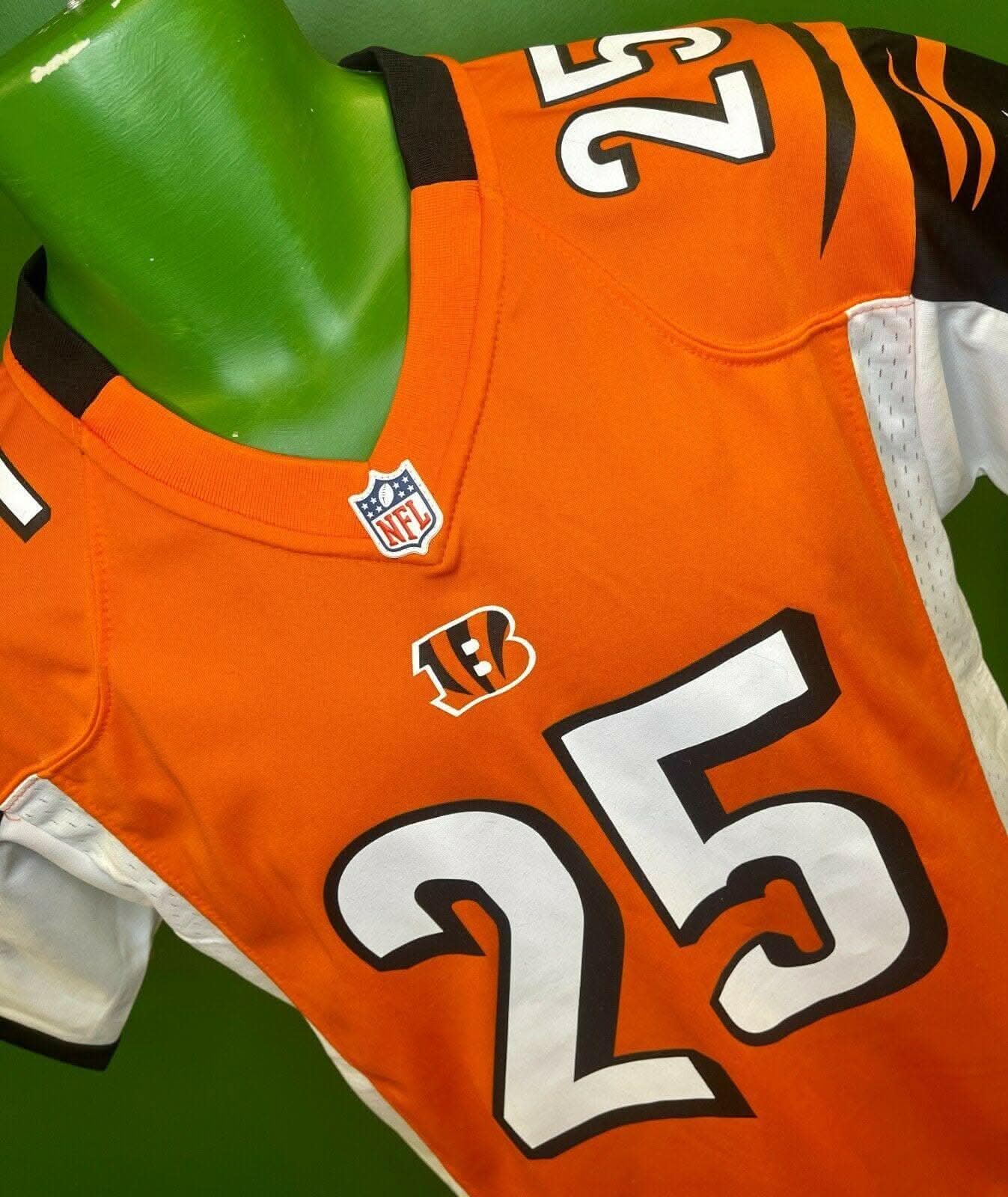 NFL Cincinnati Bengals Giovanni Bernard #25 Game Jersey Youth Large 14-16 NWT