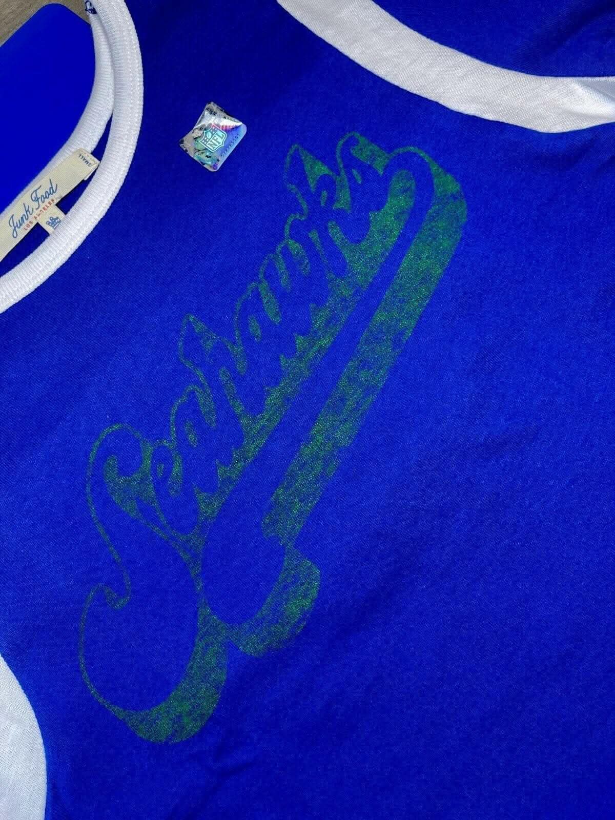 NFL Seattle Seahawks Junk Food Retro Sport T-Shirt Women's X-Large NWT