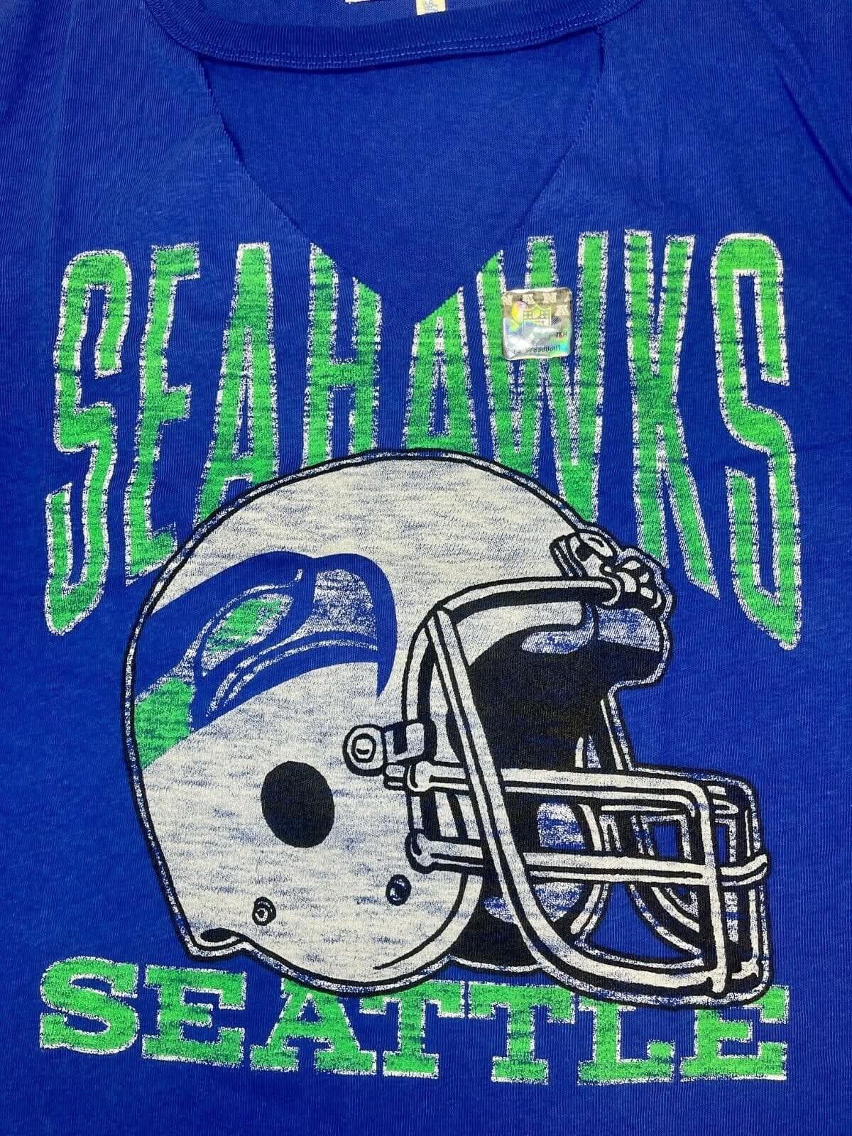 NFL Seattle Seahawks Junk Food Cut-Out V-Neck T-Shirt Women's Medium NWT