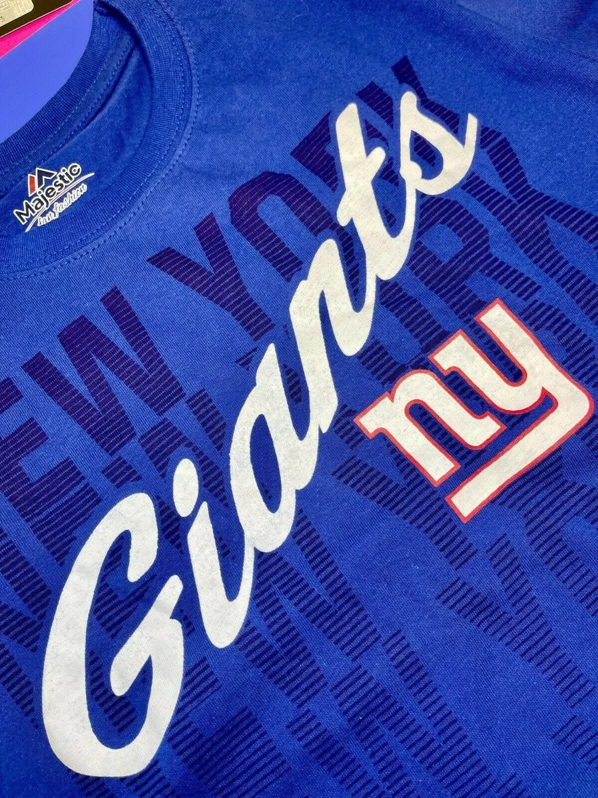 NFL New York Giants Majestic Women's Plus Size T-Shirt Large NWT BARGAIN