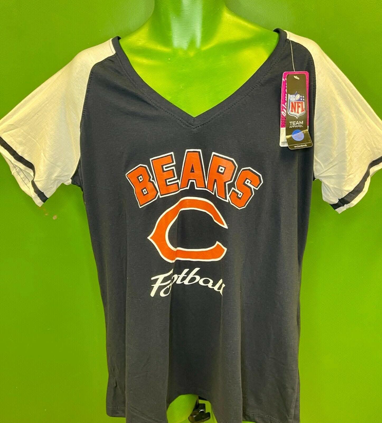 NFL Chicago Bears Majestic Women's Plus Size V-Neck T-Shirt 1X NWT BARGAIN