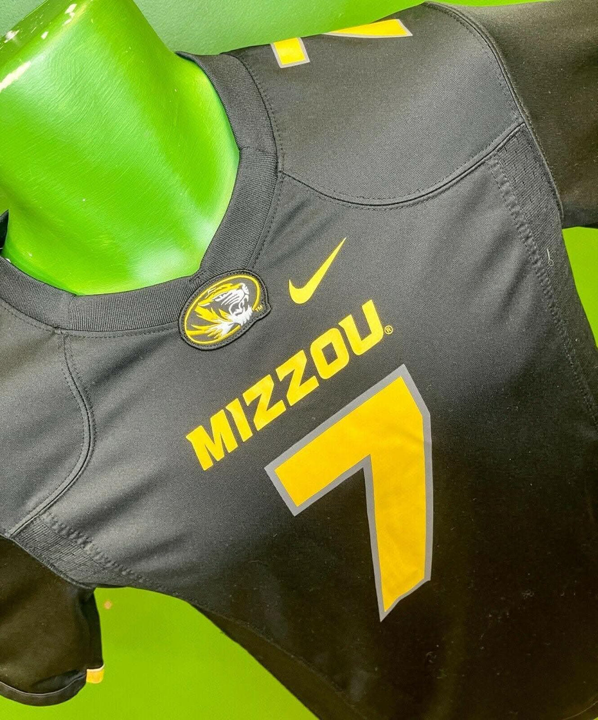 NCAA Missouri Tigers #7 Jersey Youth Medium 10-12