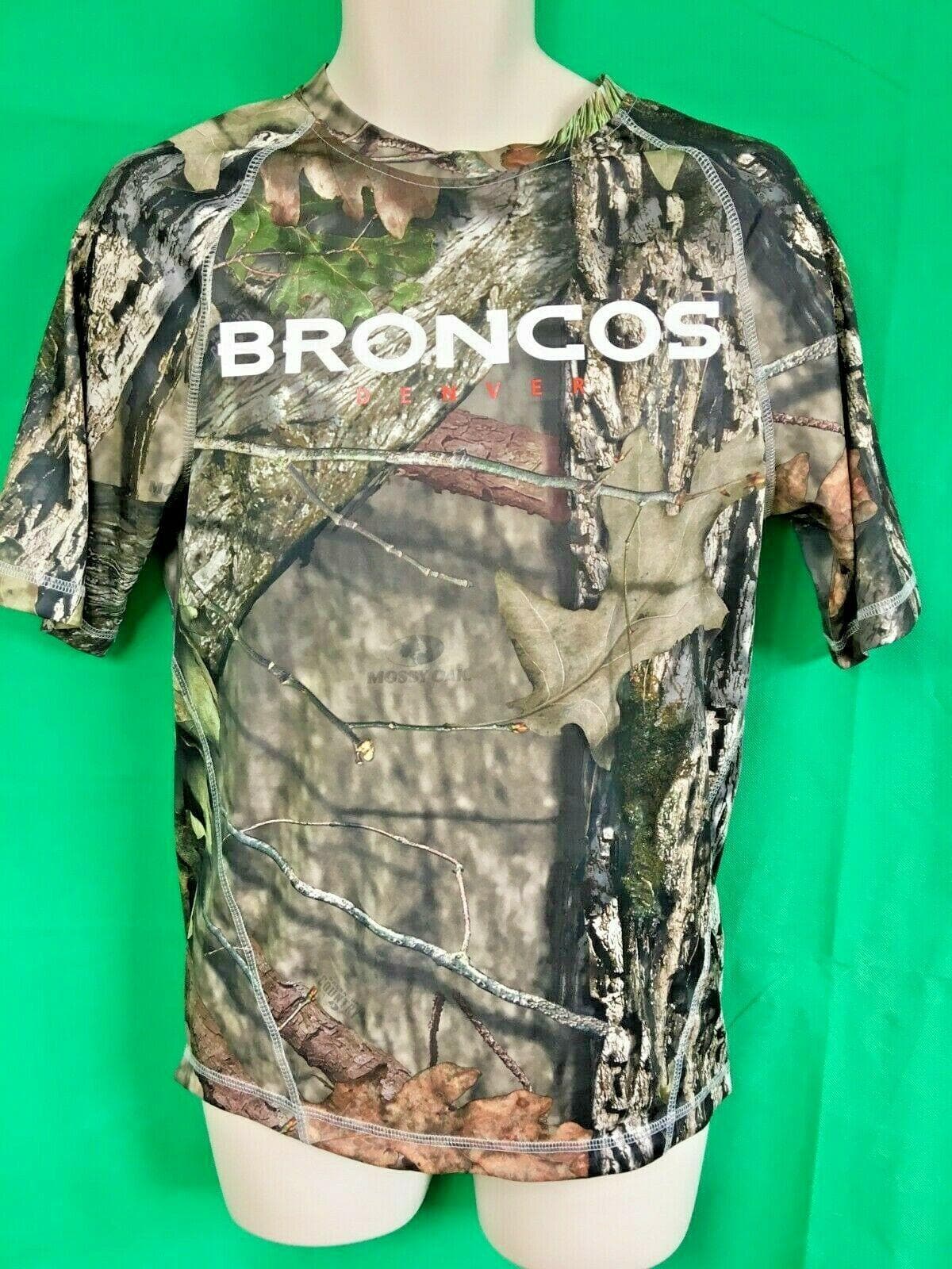 NFL Denver Broncos Majestic Mossy Oak Camo T-Shirt Men's Small NWT