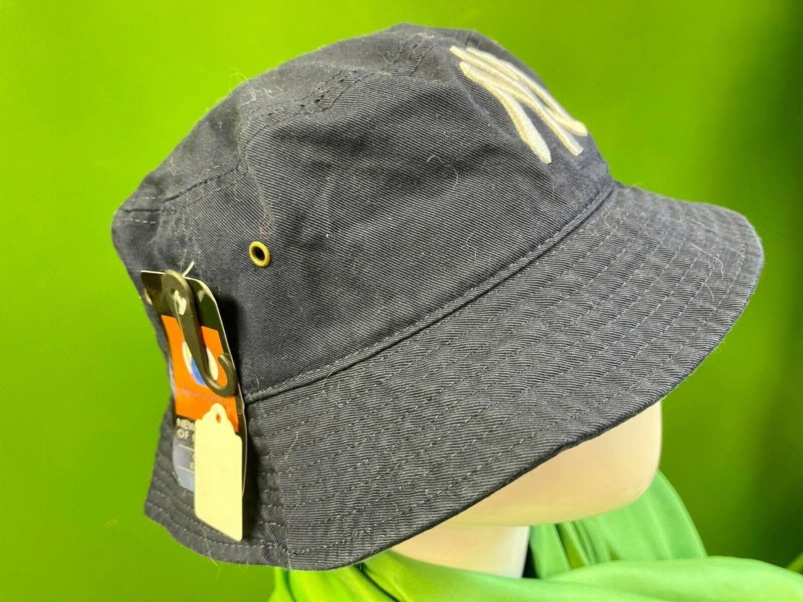 MLB New York Yankees Blue Bucket Hat Small-Medium NWT