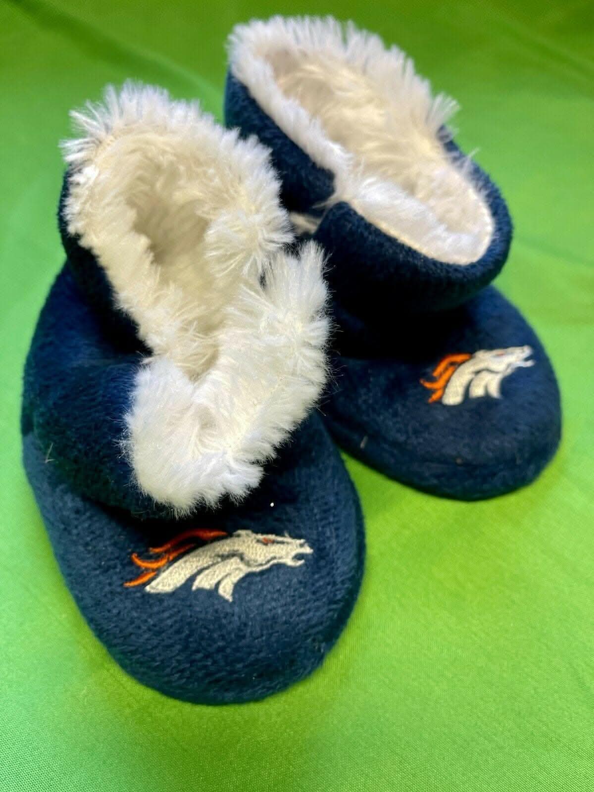 NFL Denver Broncos Baby Slippers-Booties XL (9-12 months)