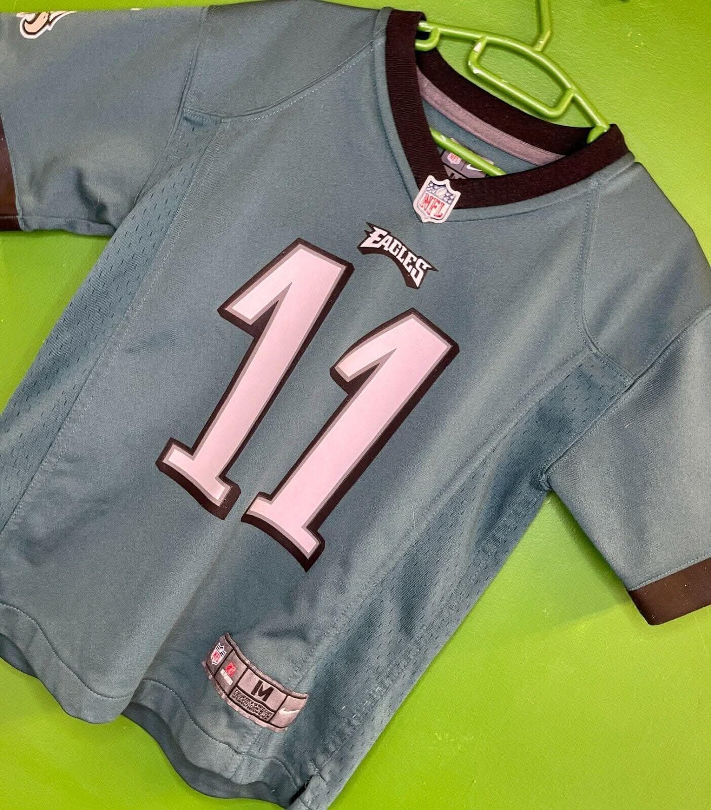 NFL Philadelphia Eagles C. Wentz #11 Game Jersey Kids' Medium 5-6