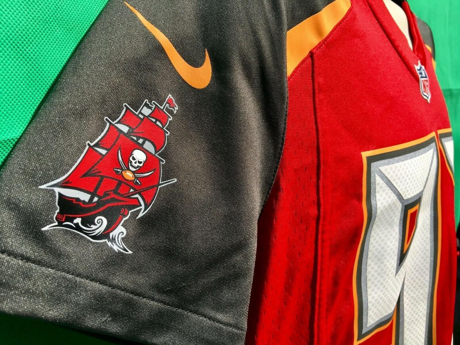 NFL Tampa Bay Buccaneers Gerald McCoy #93 Jersey Women's Medium NWOT