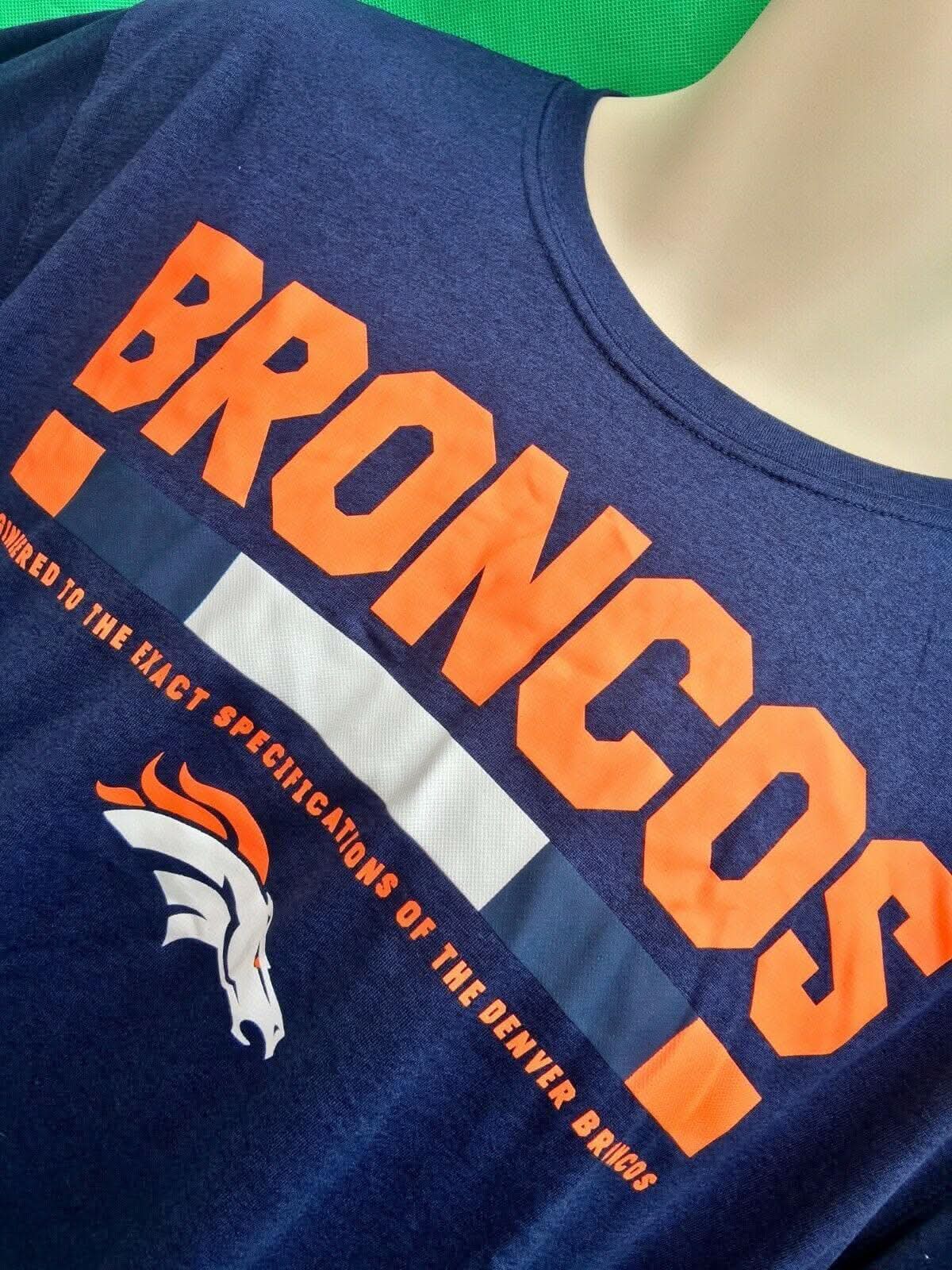 NFL Denver Broncos Sideline Performance T-Shirt Men's Large NWT