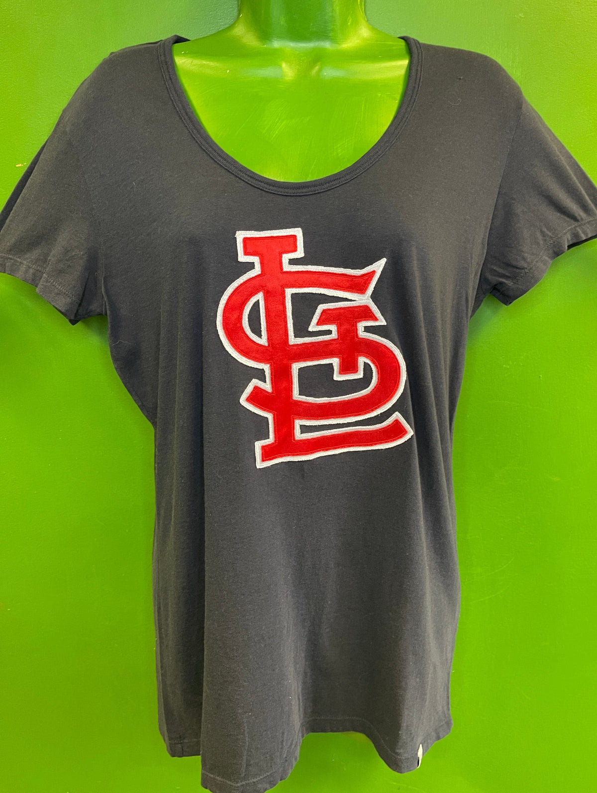MLB St Louis Cardinals '47 Brand V-Neck T-Shirt Women's Large