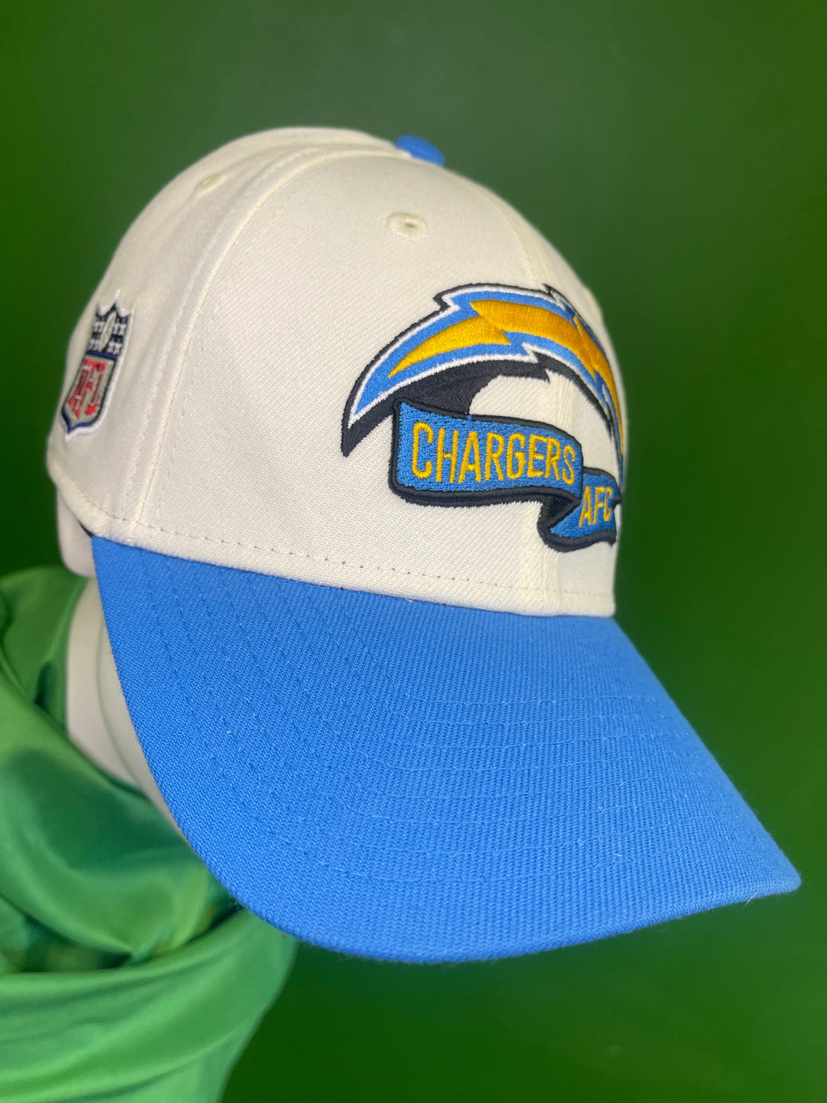 NFL Los Angeles Chargers New Era 39THIRTY Cream Hat / Cap Small-Medium