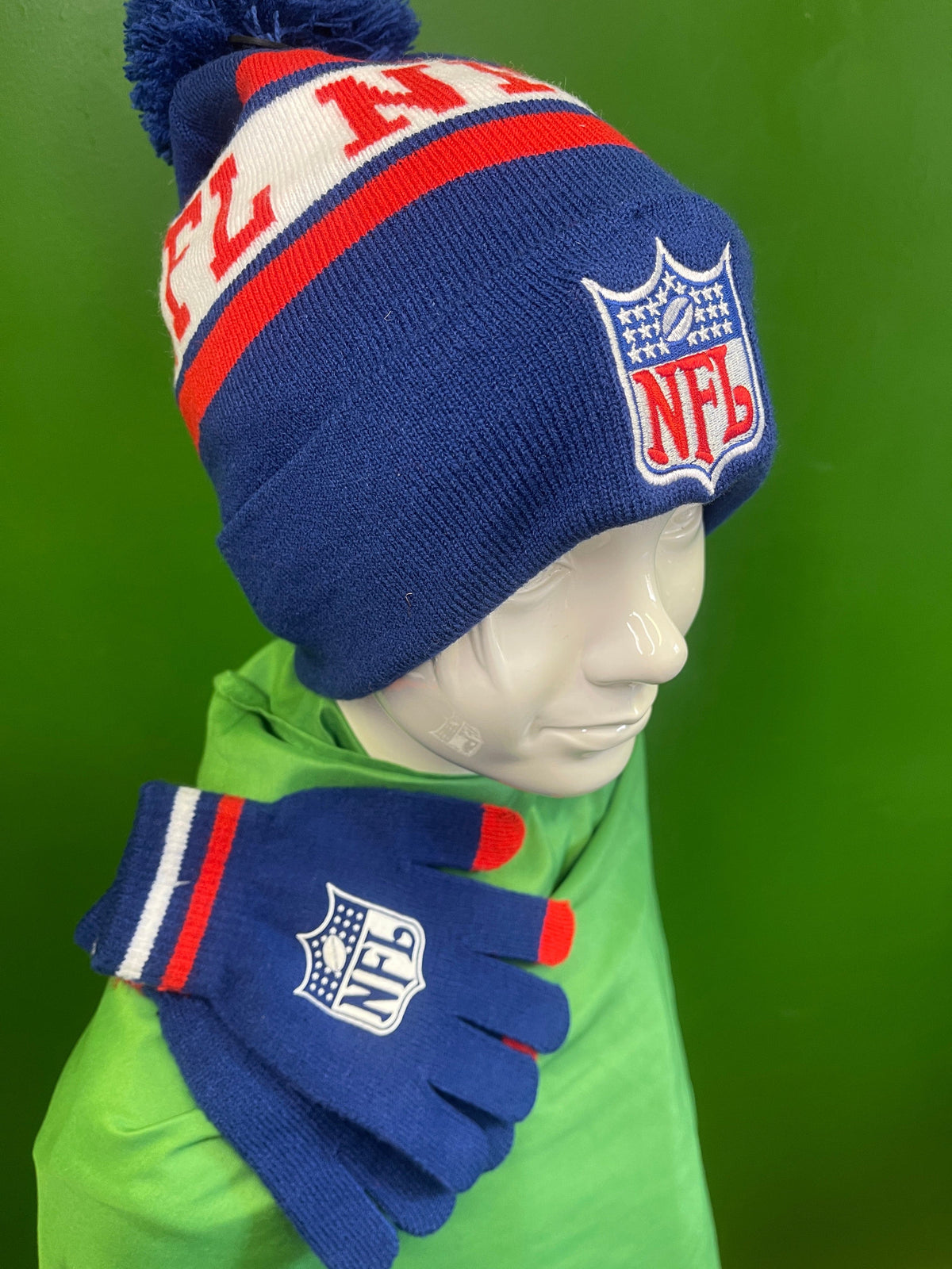 NFL Team Apparel Woolly Bobble Hat and Gloves Gift Set Youth OSFA NWT