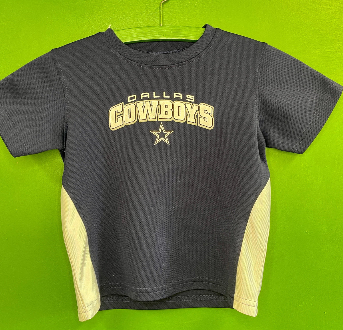 NFL Dallas Cowboys Wicking-Style T-Shirt Youth X-Small 4