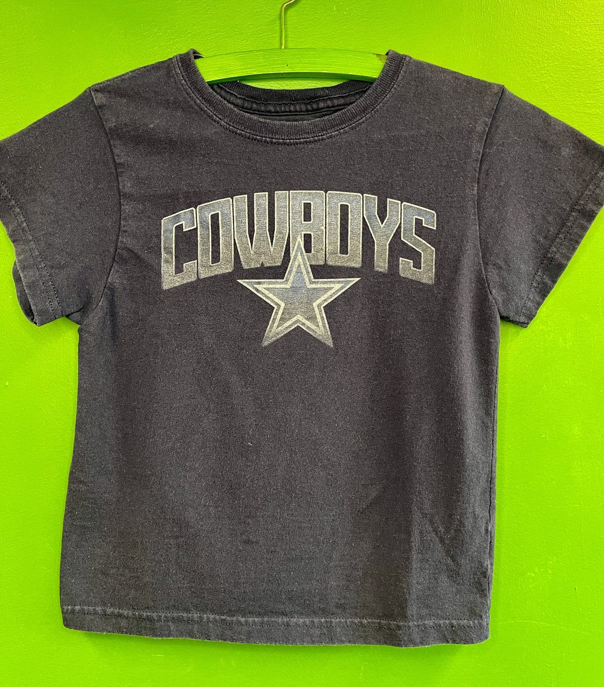 NFL Dallas Cowboys Dark Blue 100% Cotton T-Shirt Youth Small 5-6