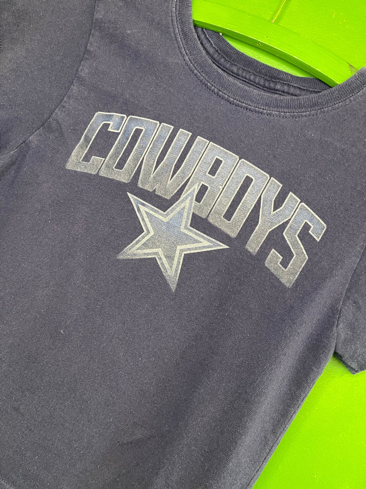 NFL Dallas Cowboys Dark Blue 100% Cotton T-Shirt Youth Small 5-6
