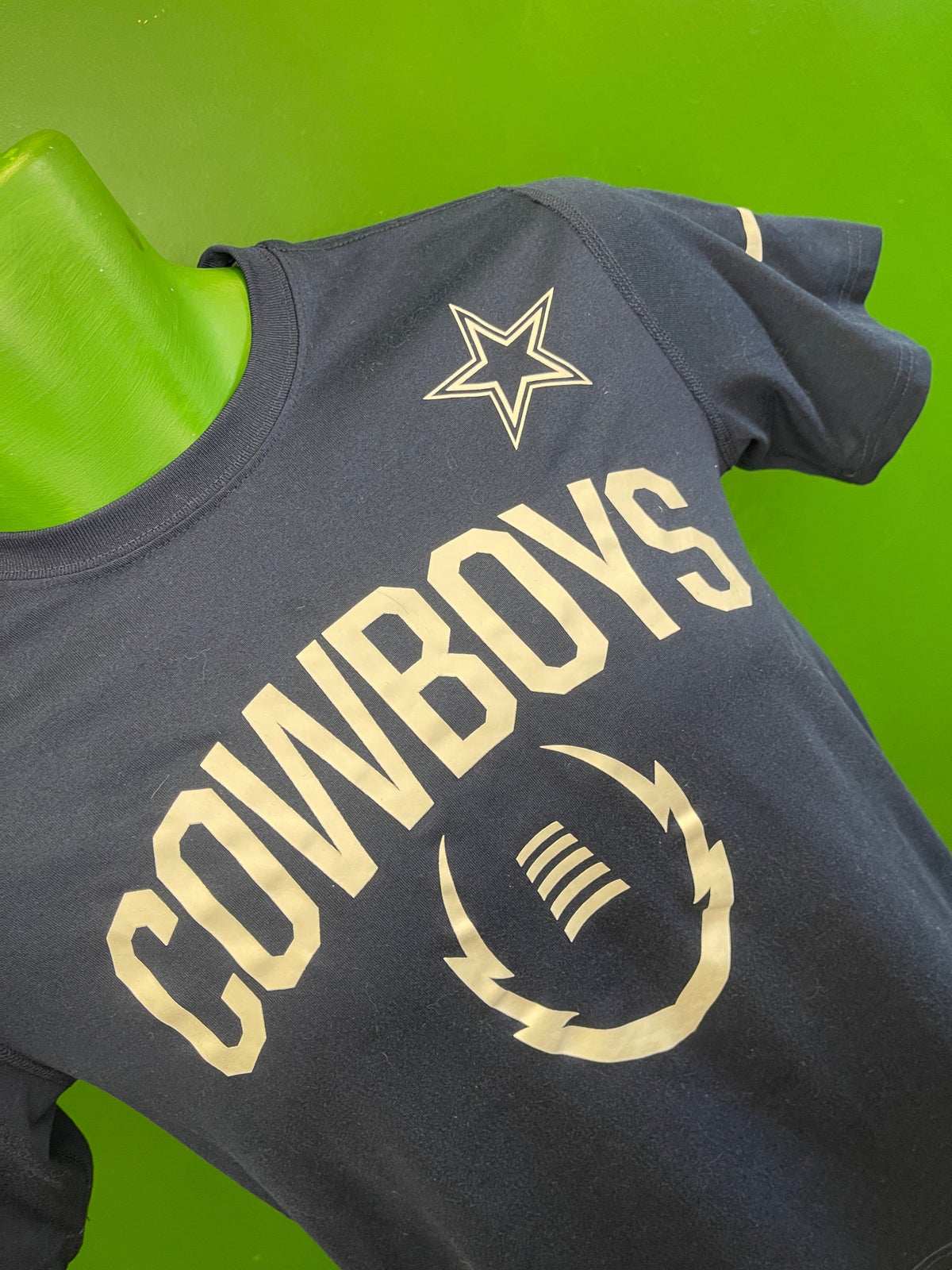 NFL Dallas Cowboys T-Shirt Youth Medium 10-12