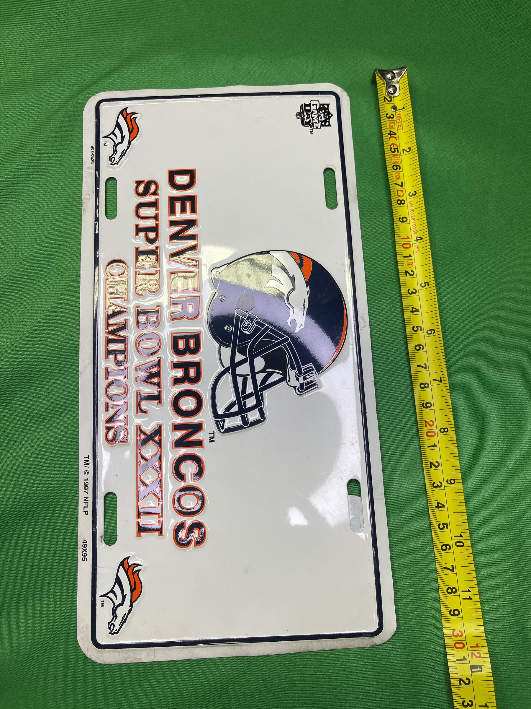 NFL Denver Broncos Decorative Metal License Number Plate Super Bowl XXXII Champions