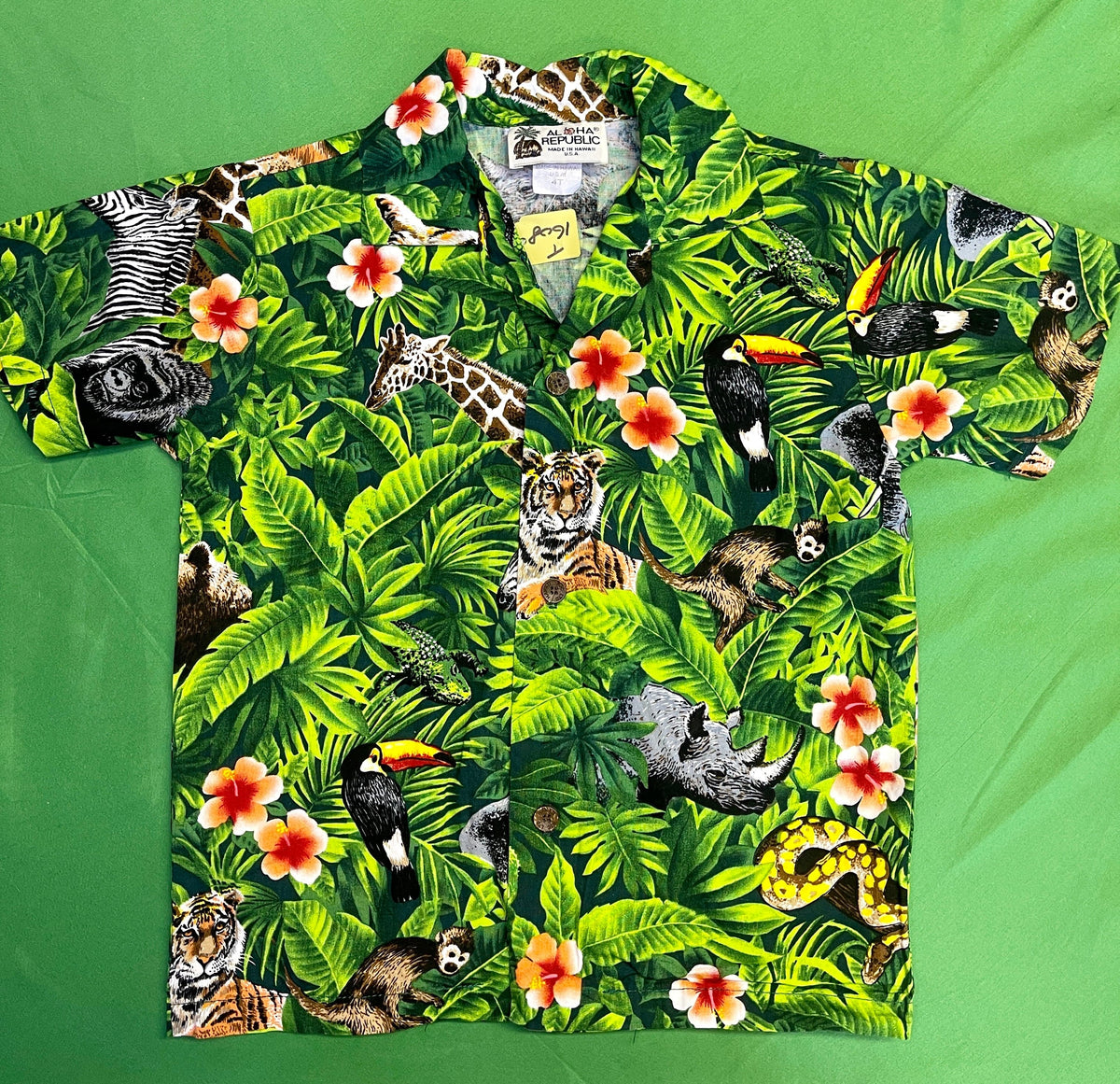 Made in Hawaii Green Exotic Animals Hawaiian Aloha Shirt Youth Toddler 4T