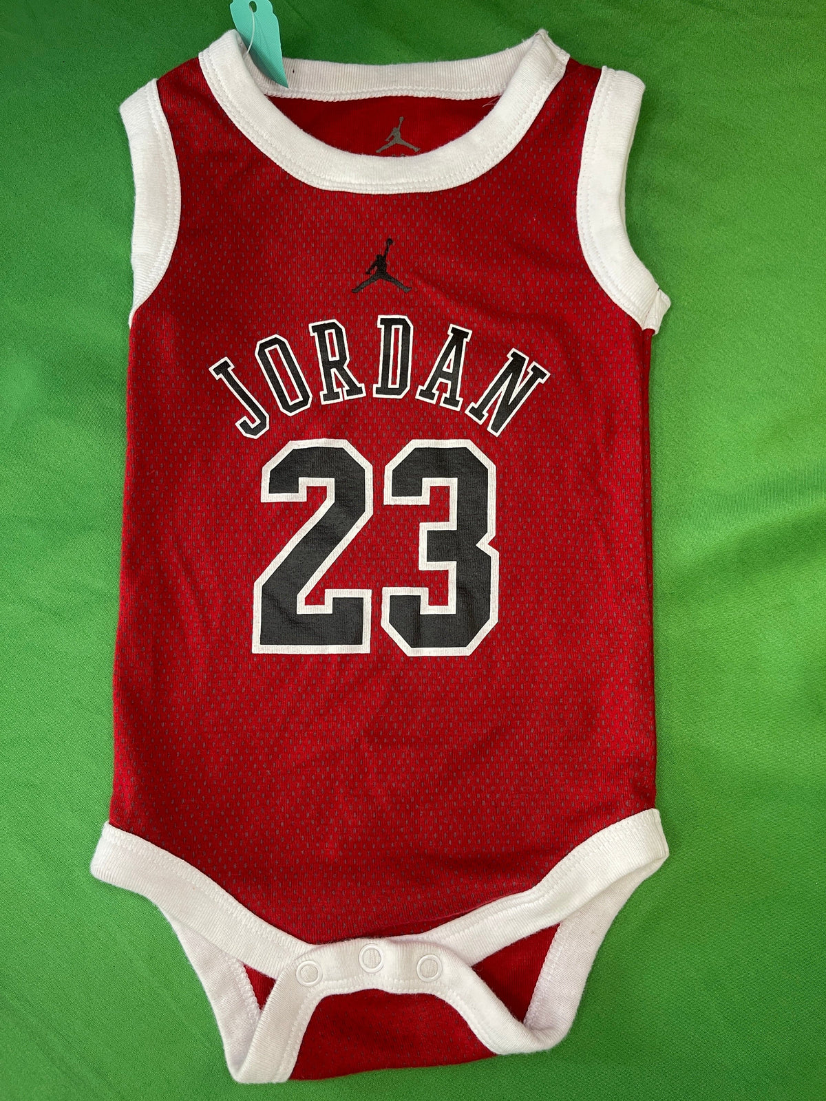 NBA Chicago Bulls Michael Jordan #23 Infant Bodysuit/Vest 0-6 Months