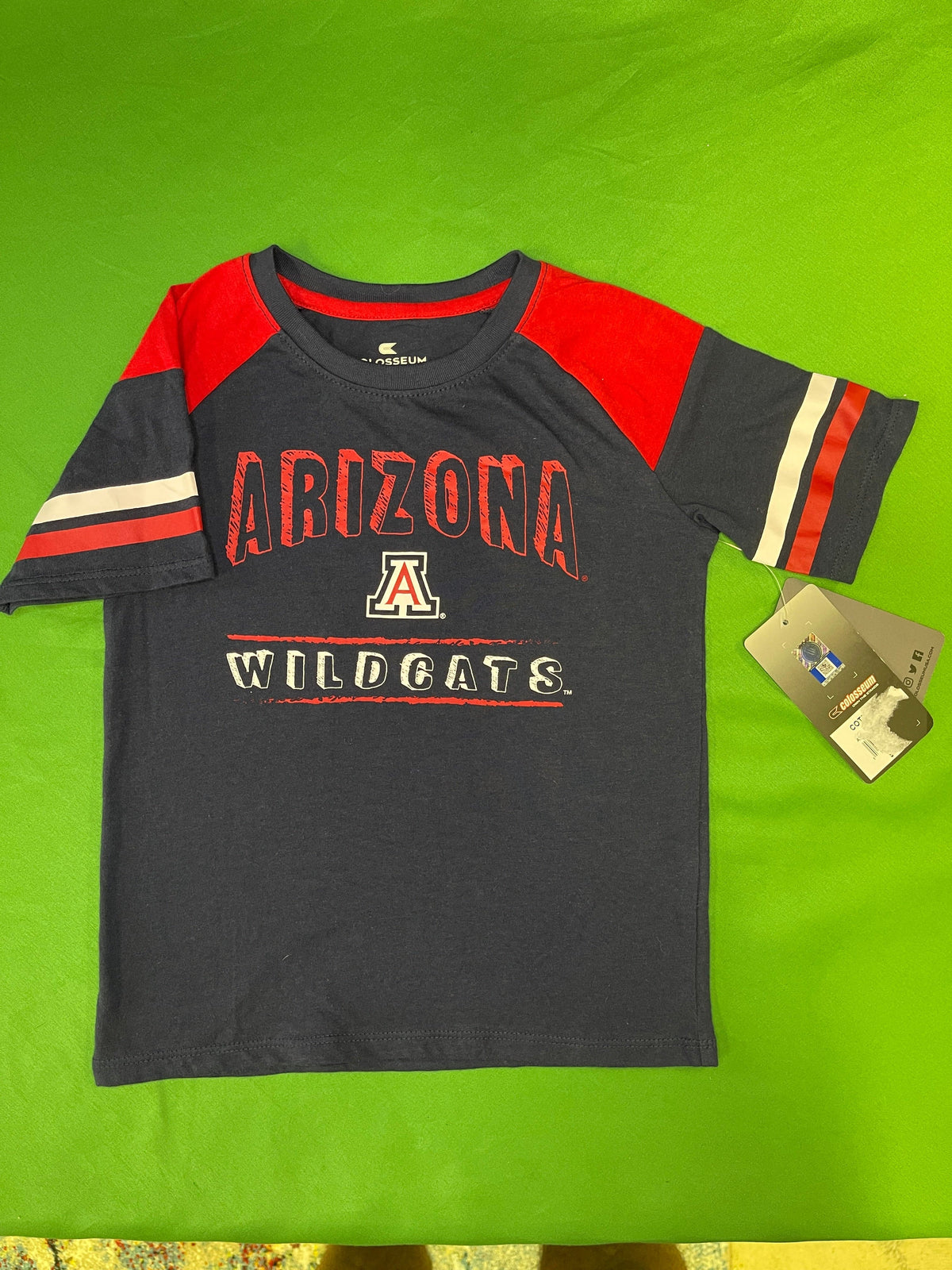 NCAA Arizona Wildcats Colosseum T-Shirt Toddler 3T NWT
