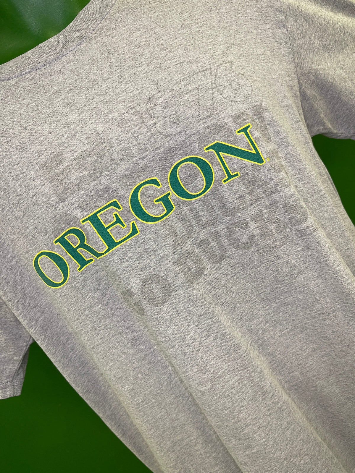 NCAA Oregon Ducks Heathered Light Grey 100% Cotton T-Shirt Men's Large