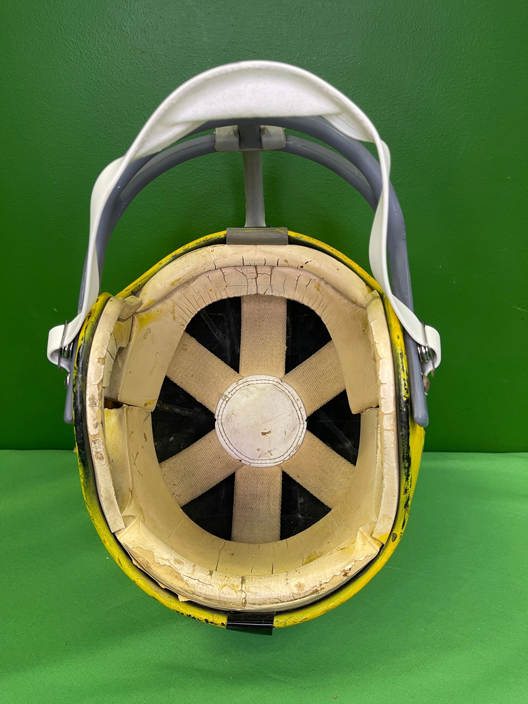 NFL Pittsburgh Steelers Style Rawlings HC 30 Vintage Fan Cave Helmet