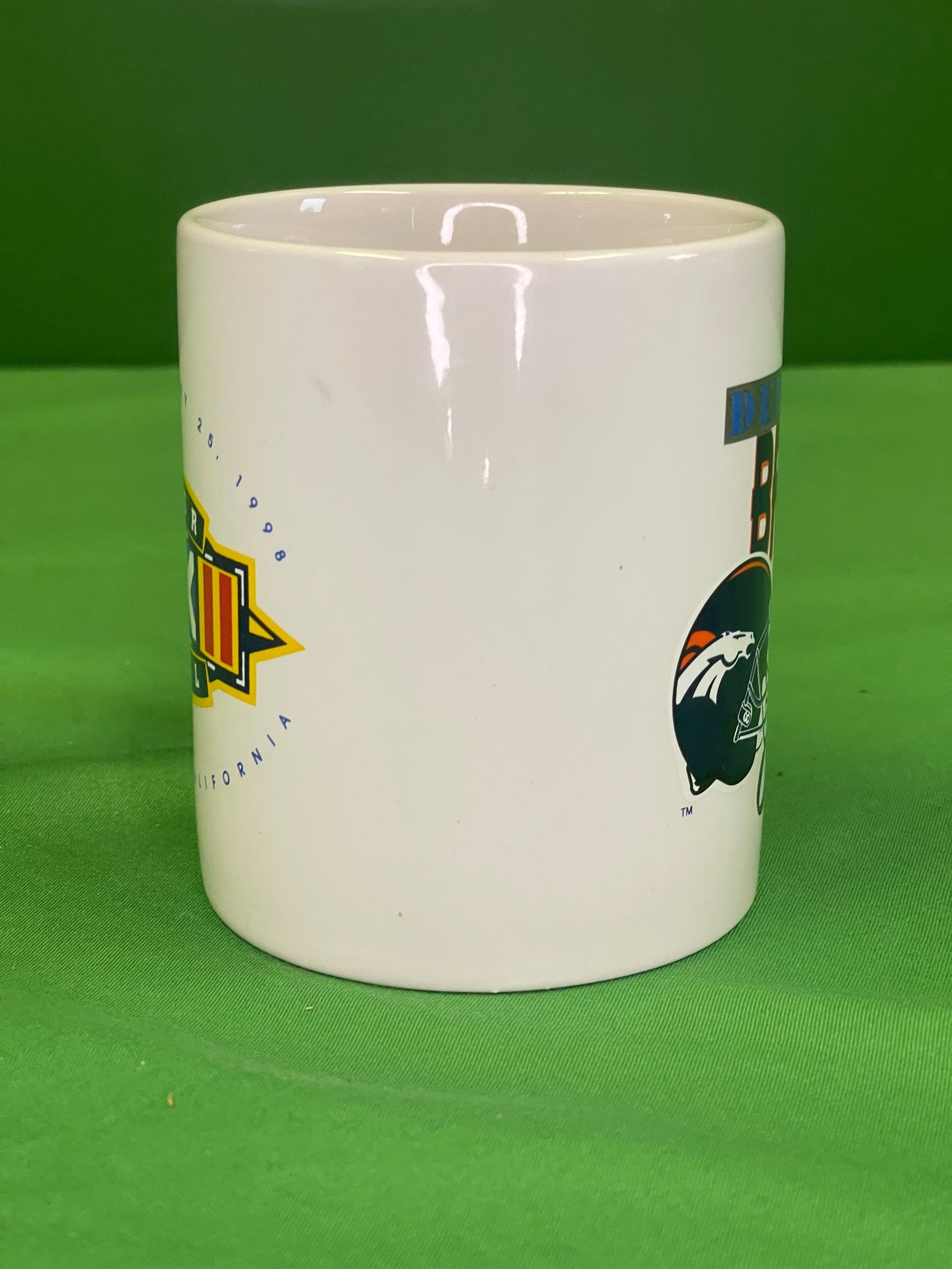 NFL Denver Broncos Ceramic Coffee Tea Mug Cup Super Bowl XXXII Commemorative