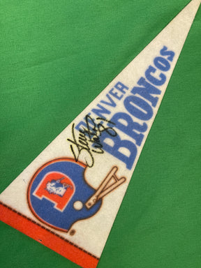 NFL Denver Broncos Vintage Mini Pennant SIGNED by Steve Watson #81