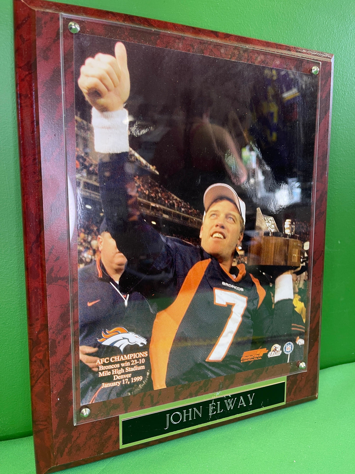 NFL Denver Broncos John Elway #7 Super Bowl XXXIII Plaque