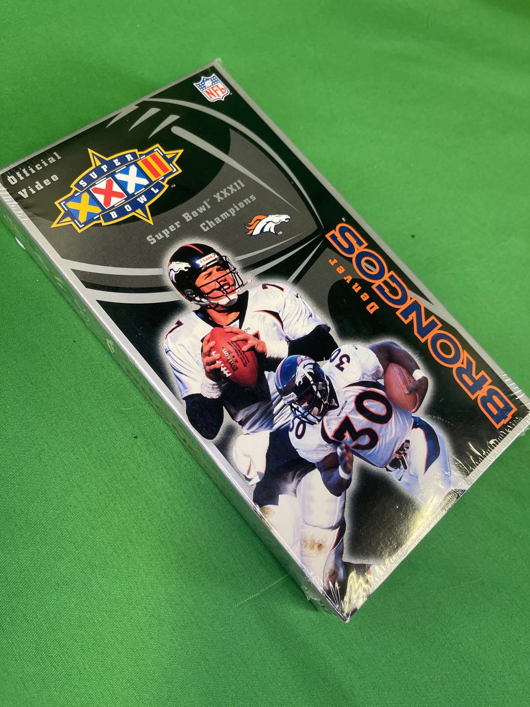 NFL Denver Broncos Super Bowl XXXII Sealed Official VHS NWT