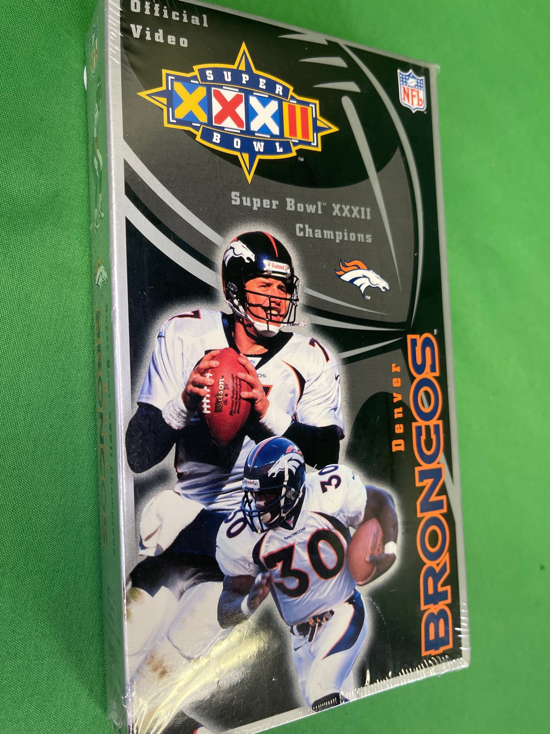 NFL Denver Broncos Super Bowl XXXII Sealed Official VHS NWT