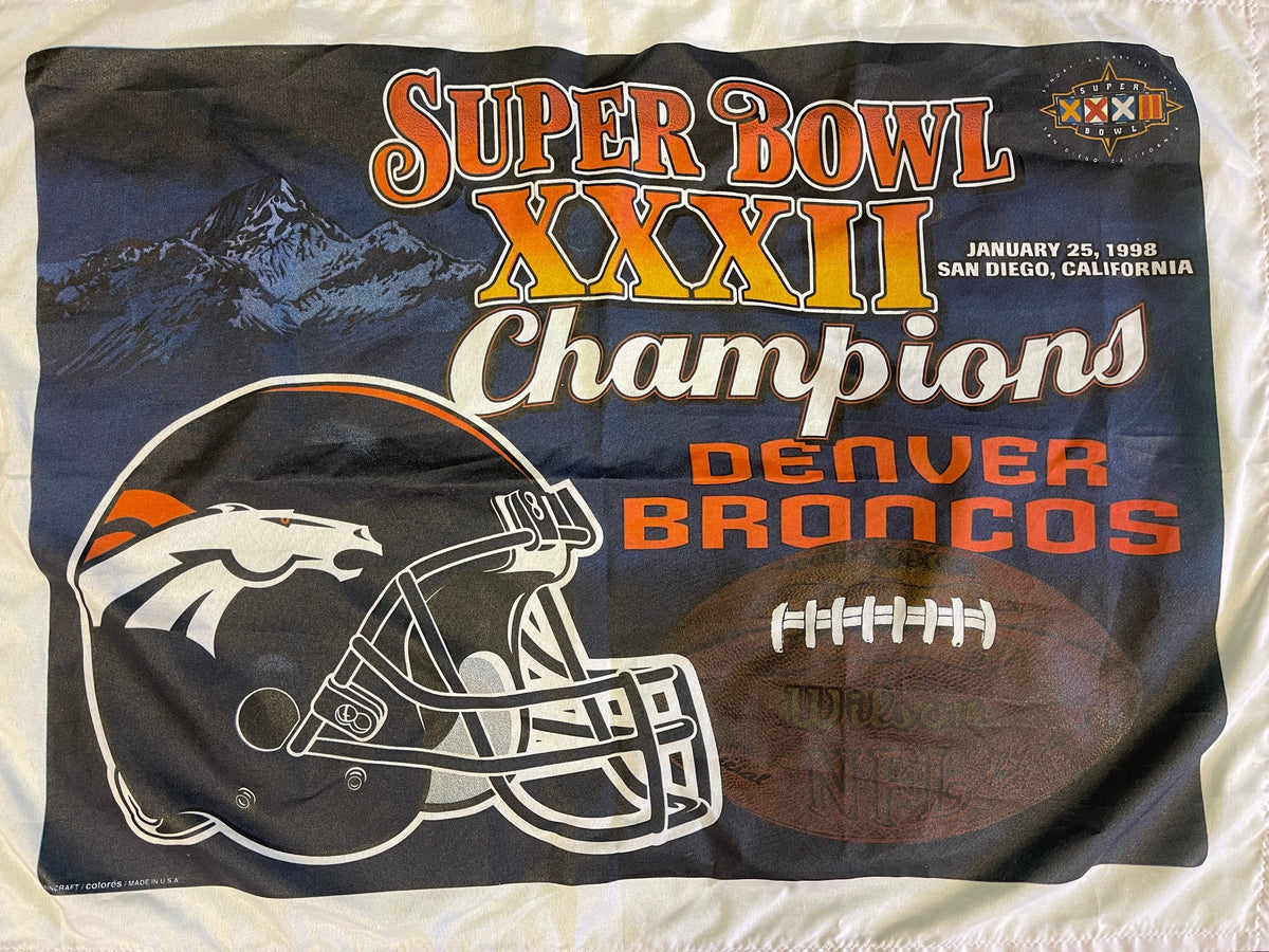 NFL Denver Broncos Super Bowl XXXII Champions Flag w/Grommets 42" x 27"