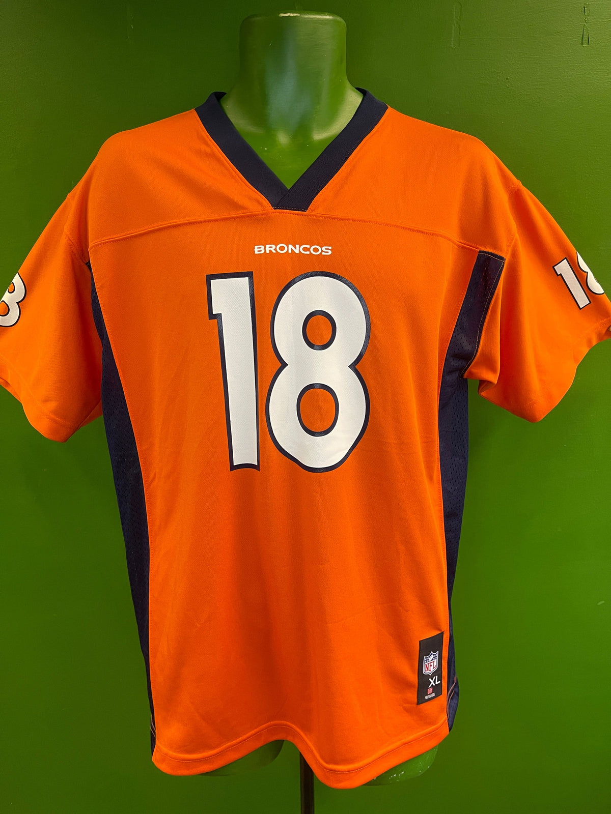NFL Denver Broncos Peyton Manning #18 Jersey Youth X-Large 18-20