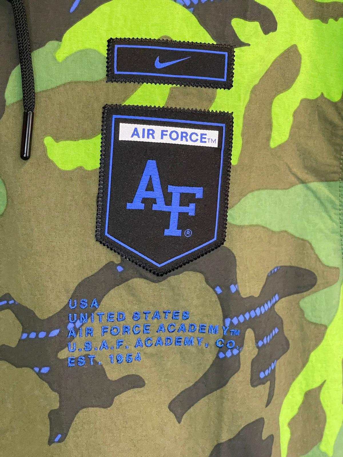 NCAA Air Force Falcons Camo Hooded Jacket Men's X-Large NWOT