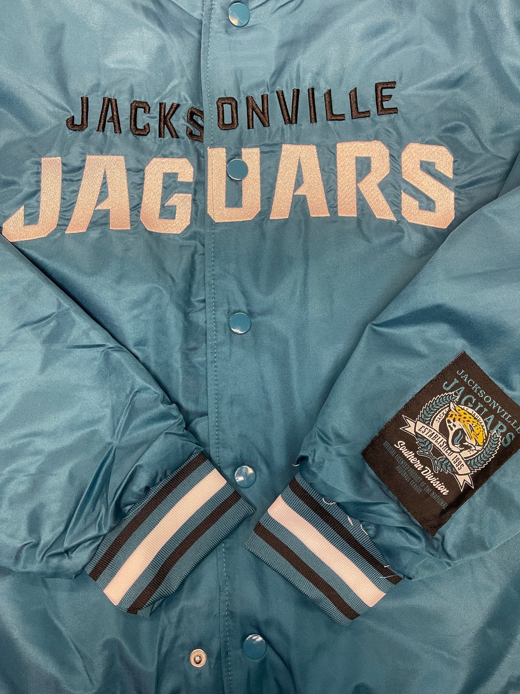 NFL Jacksonville Jaguars Quilted Satin Bomber Jacket Men's Medium NWT