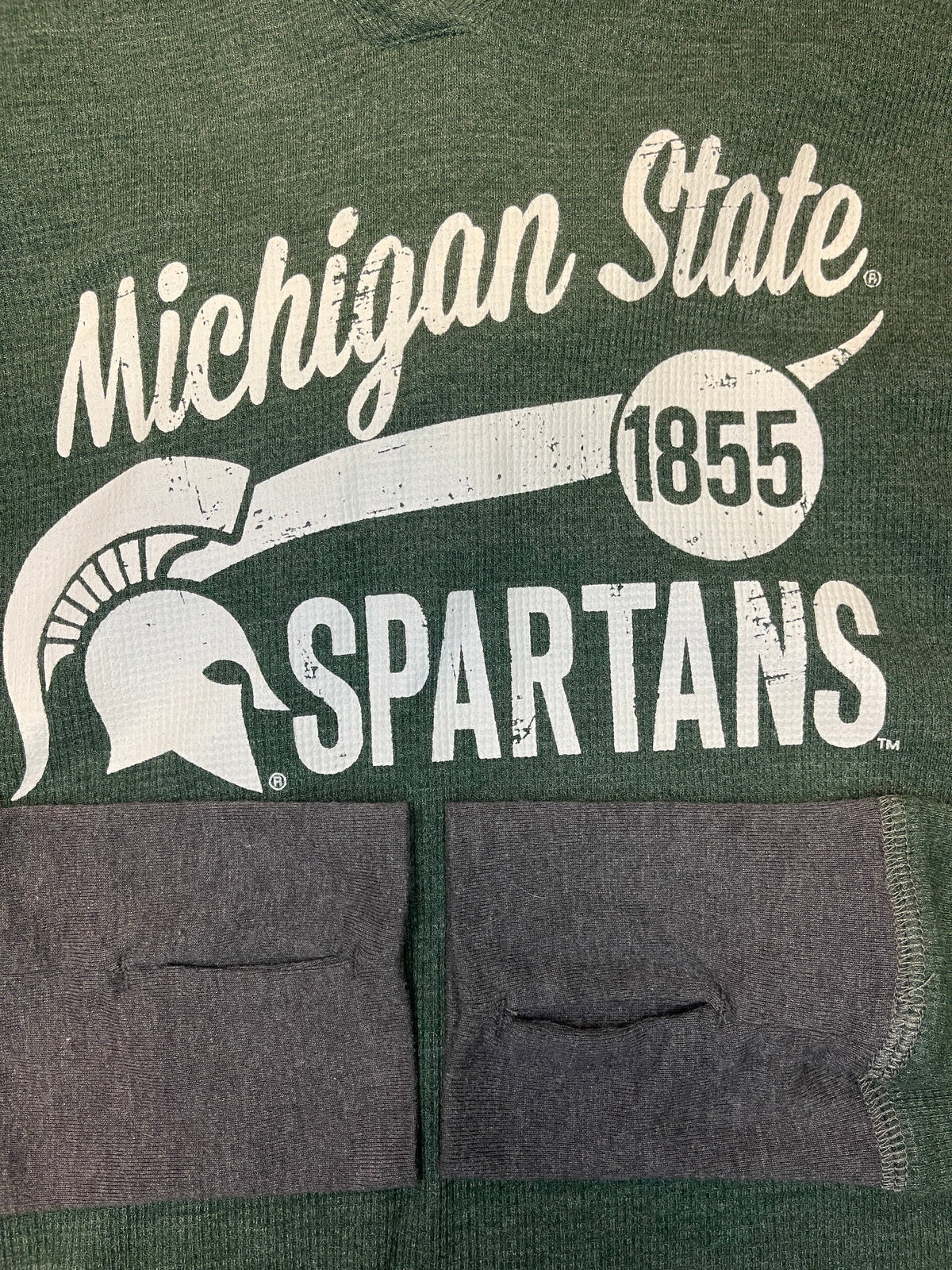NCAA Michigan State Spartans Waffle Girls' Pullover Hoodie Youth X-Large 16-18