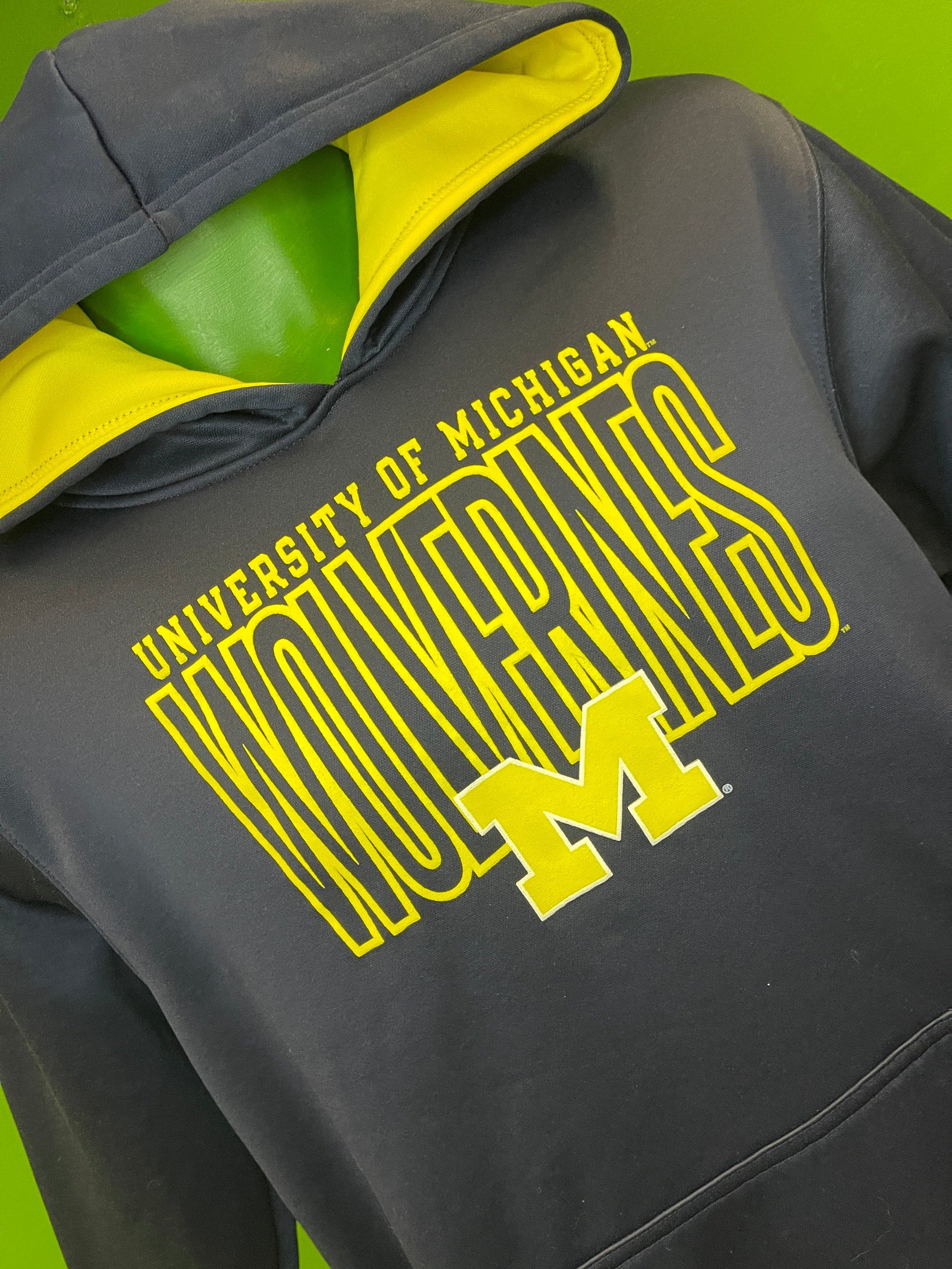 NCAA Michigan Wolverines Blue Pullover Hoodie Youth X-Large