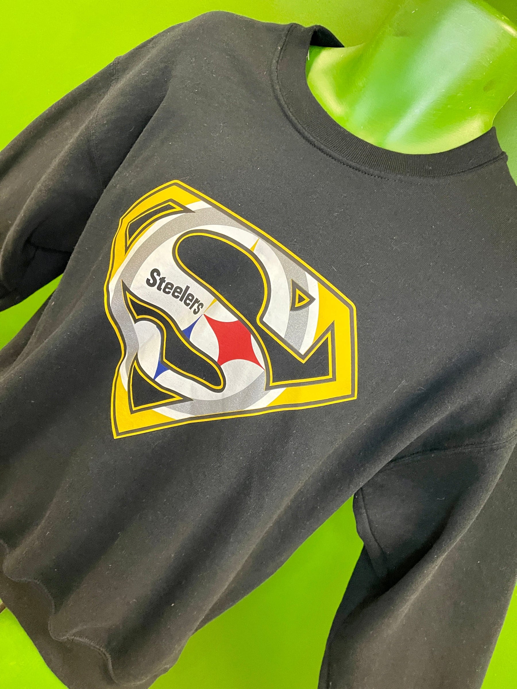 NFL Pittsburgh Steelers Custom Superman Logo Sweatshirt Men's Medium