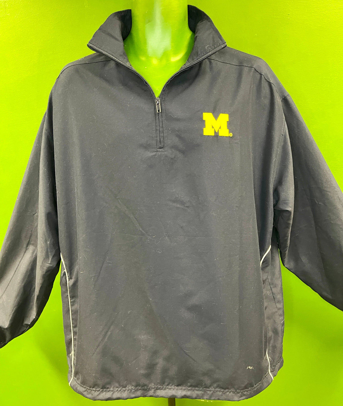 NCAA Michigan Wolverines 1/4 Zip Pullover Jacket Men's Large