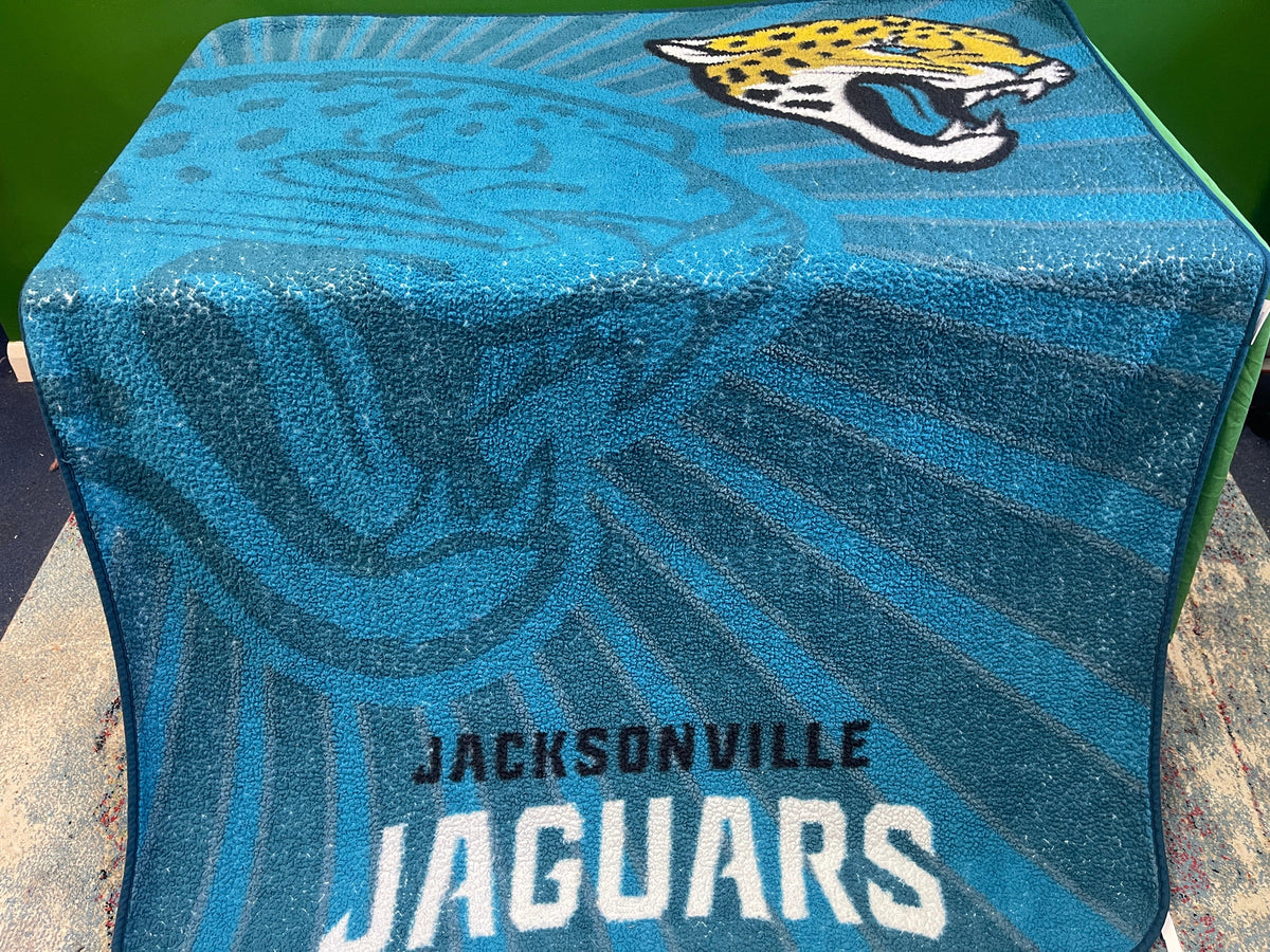 NFL Jacksonville Jaguars Weathered Fleece Blanket/Throw