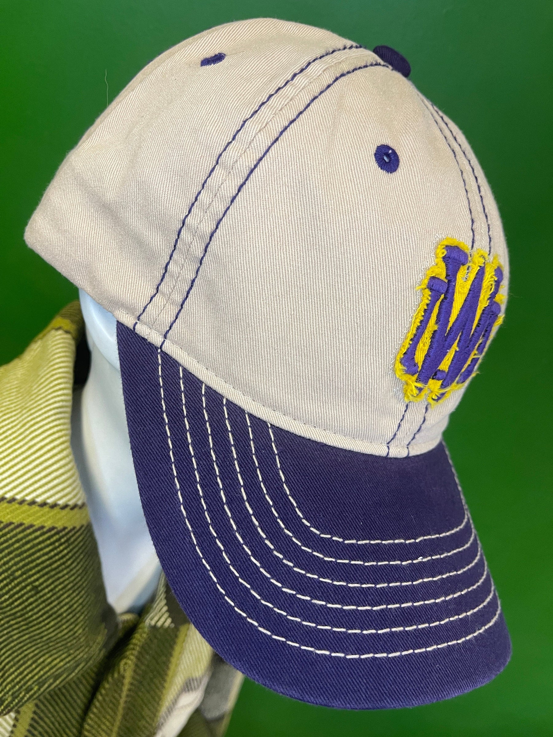 NCAA Washington Huskies Zephyr Distressed Strapback Hat/Cap OSFM NWT
