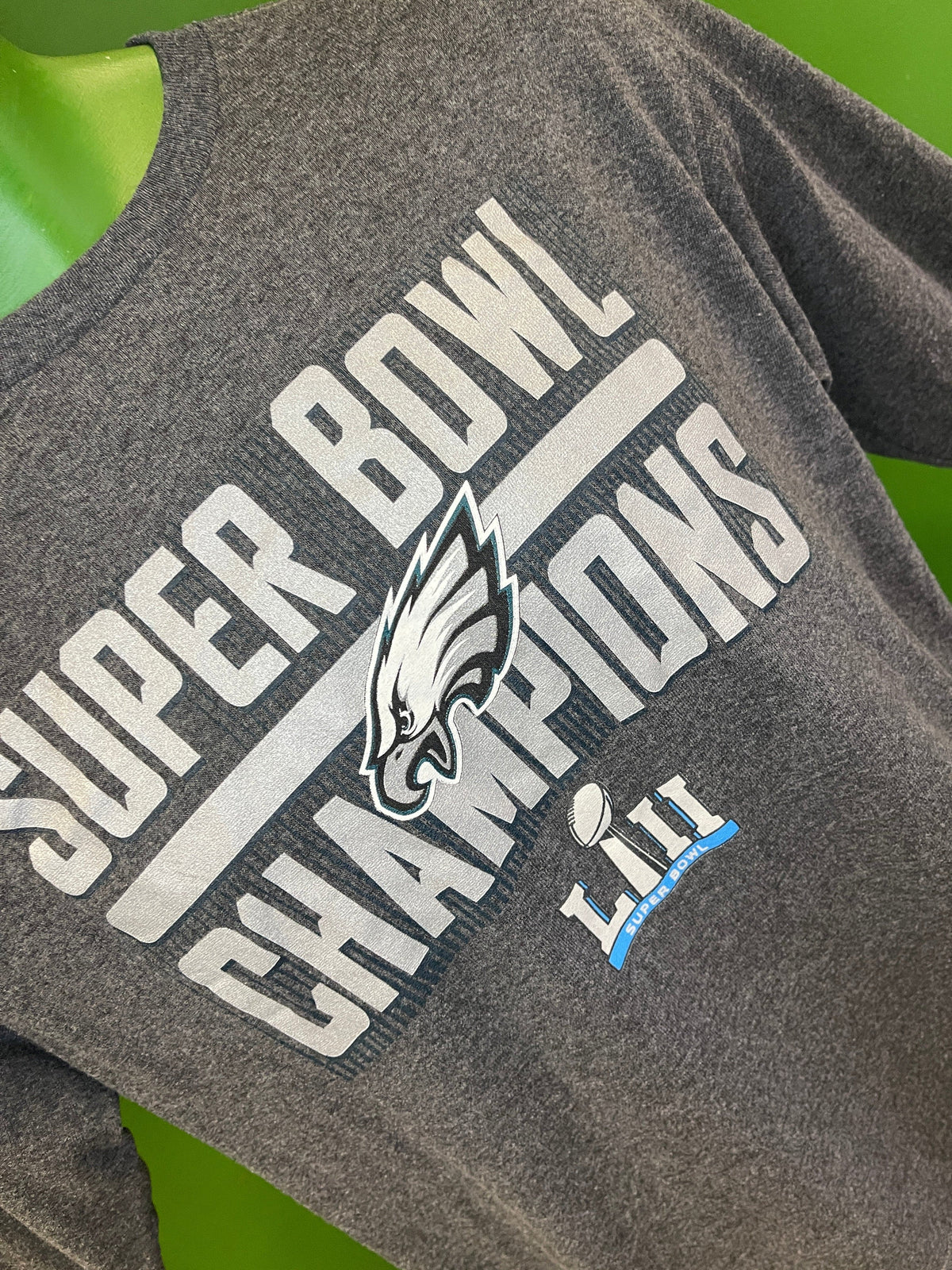 NFL Philadelphia Eagles Super Bowl LII Champions L/S T-Shirt Youth Large 14-16