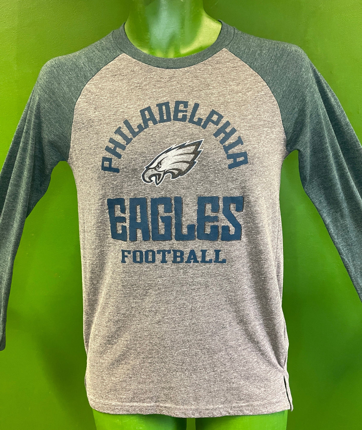 NFL Philadelphia Eagles Raglan Sleeve L/S Colourblock T-Shirt Youth Large 14-16