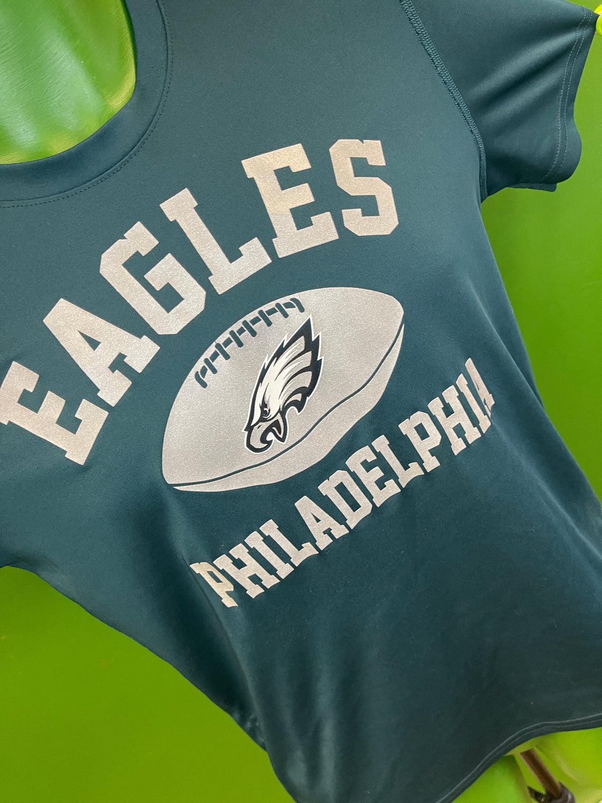NFL Philadelphia Eagles Dri-Tek Sparkly Girls' T-Shirt Youth Large 14-16