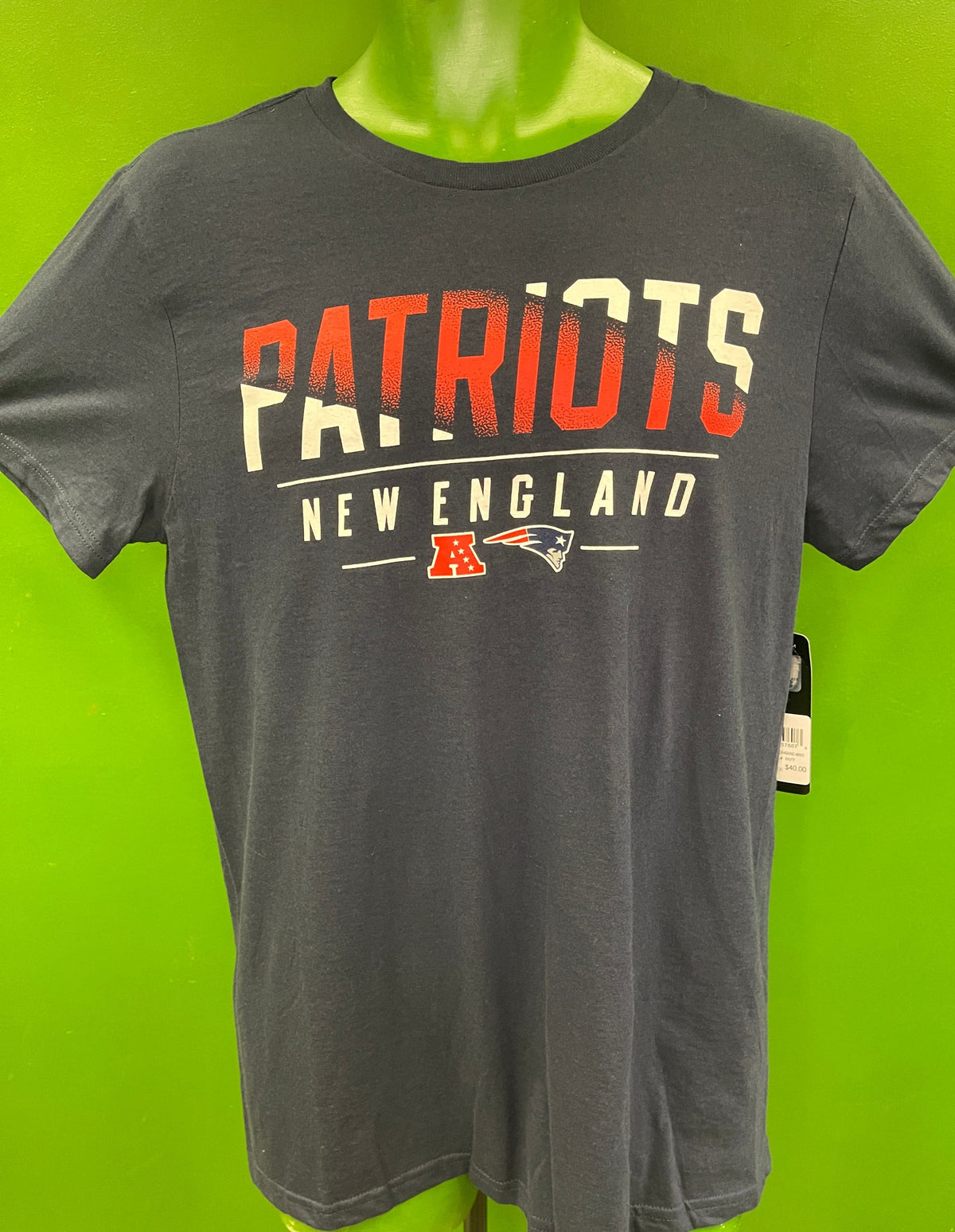 NFL New England Patriots Est. #60 T-Shirt Men's Small NWT