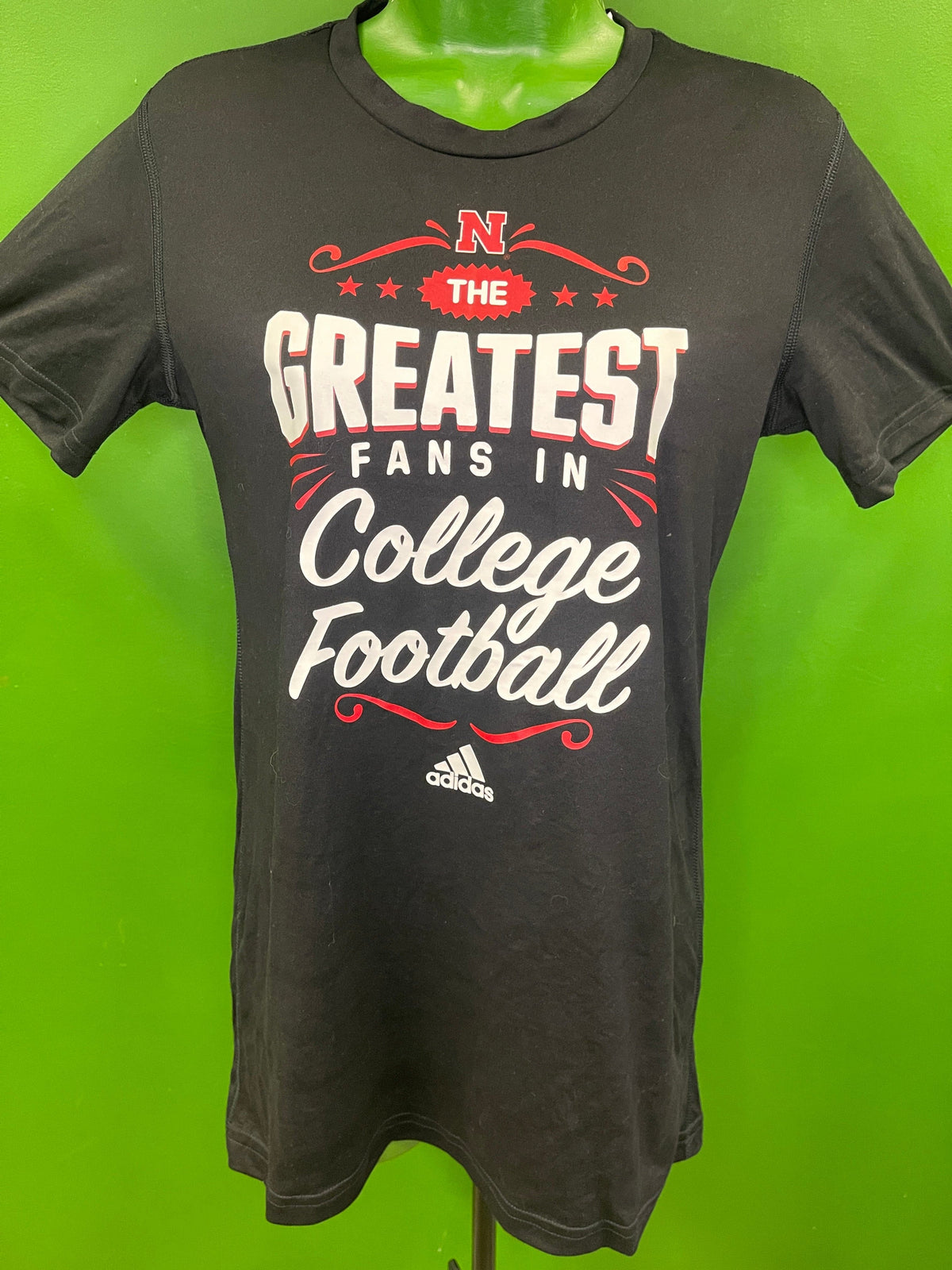 NCAA Nebraska Cornhuskers "Greatest Fans" T-Shirt Women's Small NWT