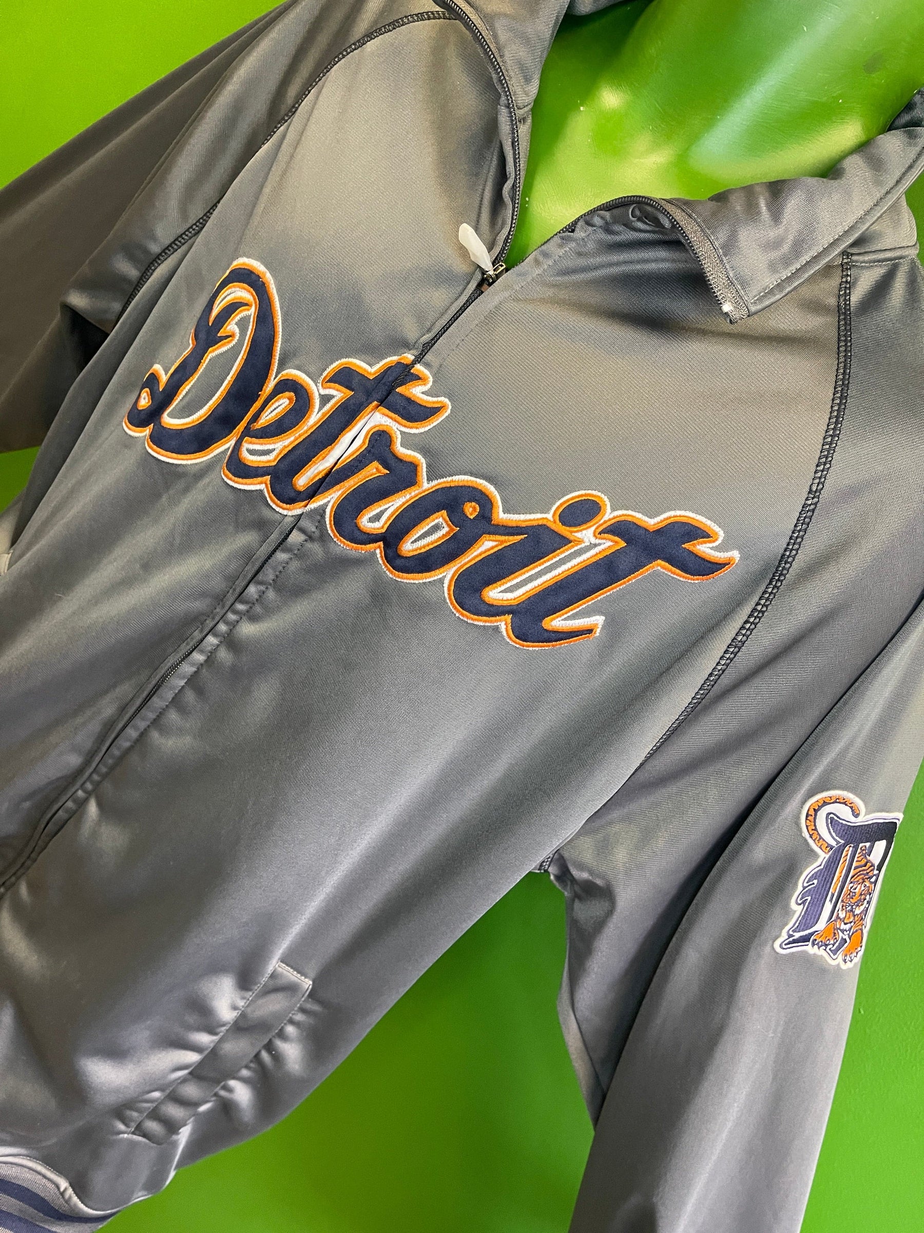 MLB Detroit Tigers Majestic Grey Full-Zip Jacket Men's X-Large